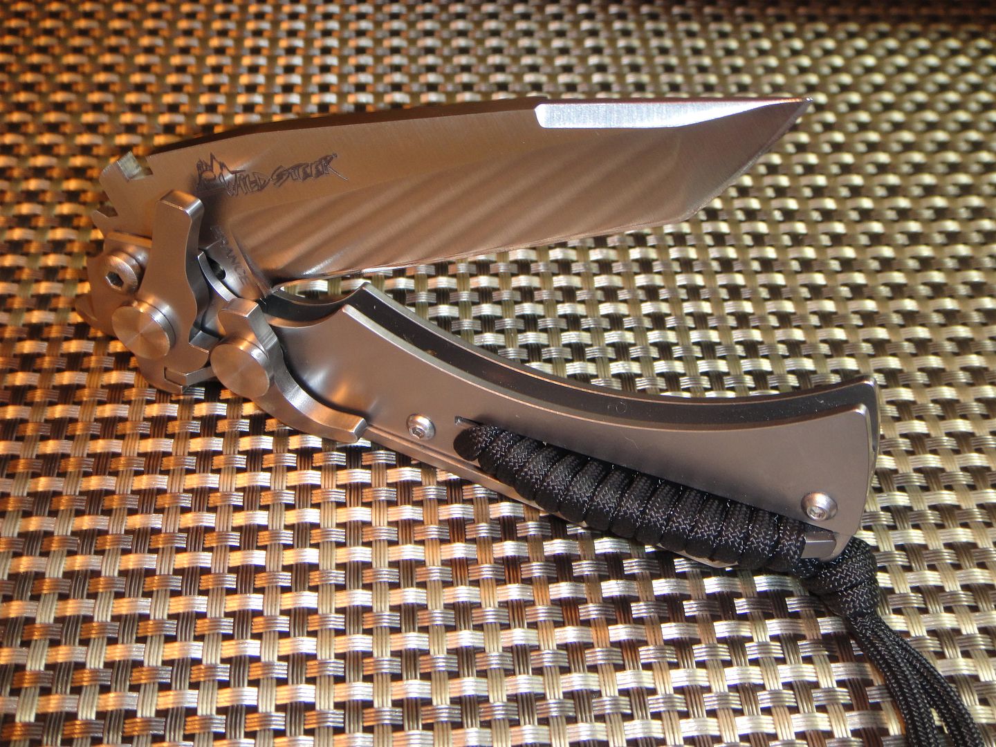 The strongest folding knife available... Spyderco Forums